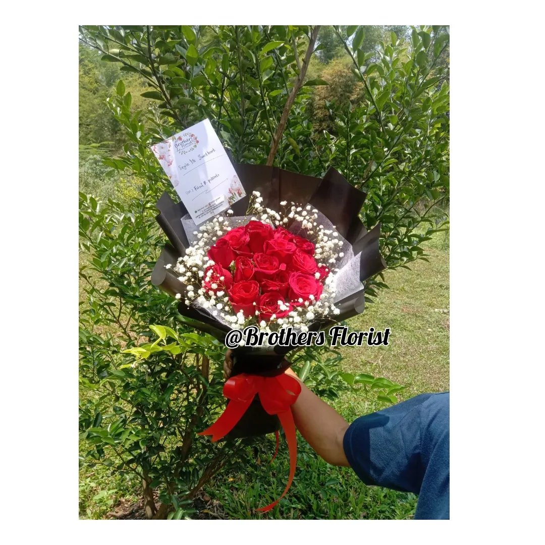 Hand Bouquet - image 7